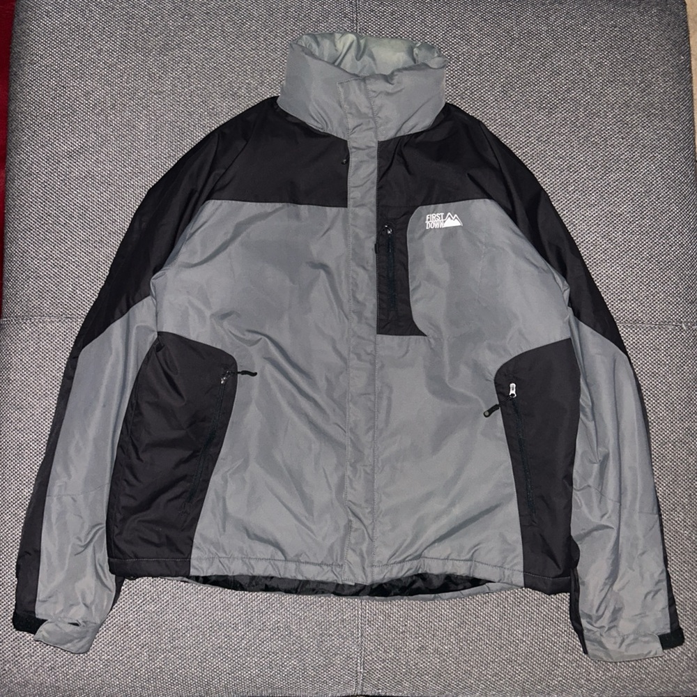 Vintage First Down Gray and Black Outdoor Ski Jacket with packable Hood